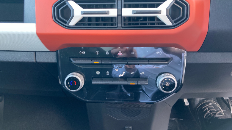 Dacia Spring 27kWh Expression 65 48kW 5dr Auto Electric Hatchback